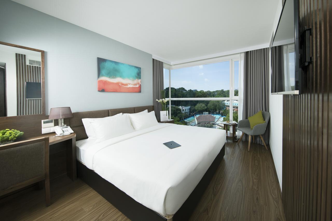 The Blue Hotel Ho Chi Minh City Exterior photo