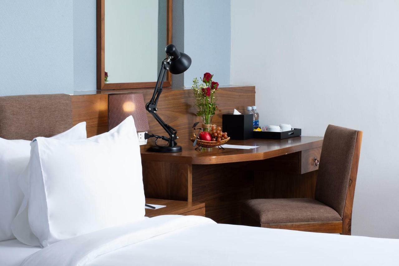 The Blue Hotel Ho Chi Minh City Exterior photo